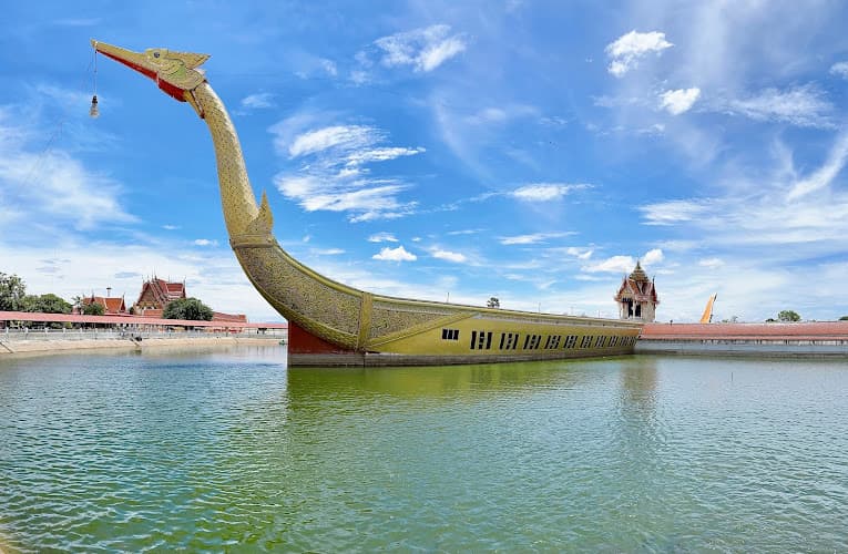 วัดสระลงเรือ, อำเภอห้วยกระเจา, กาญจนบุรี